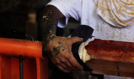 El brazo tatuado de un miembro de la mara Salvatrucha.| Reuters