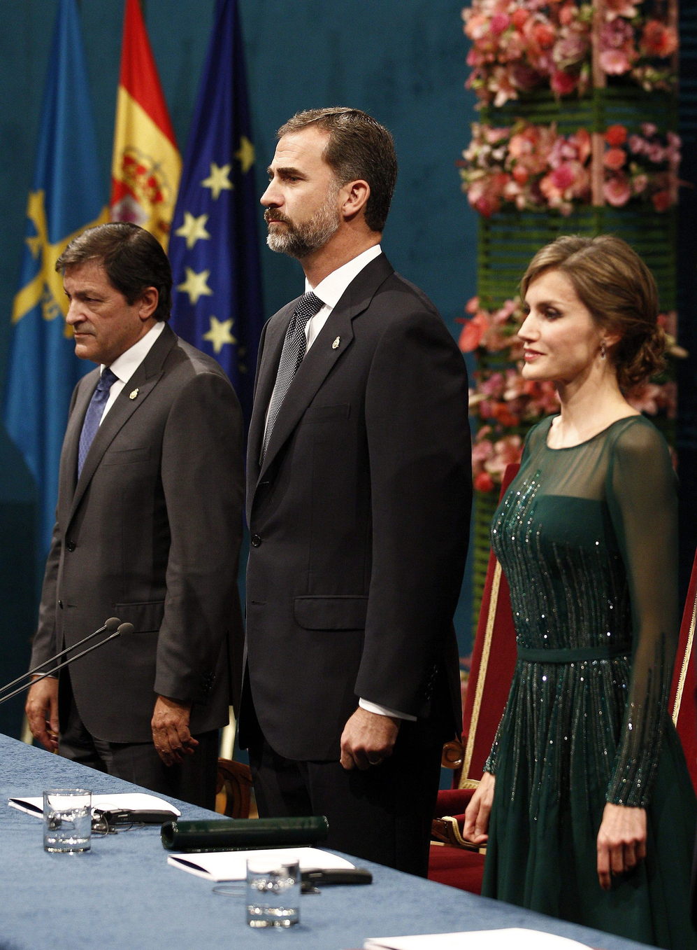 Don Felipe, doa Letizia y Javier Fernndez