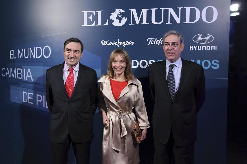Pedro J Ramírez, la presidenta de Microsoft España, María Garaña y...