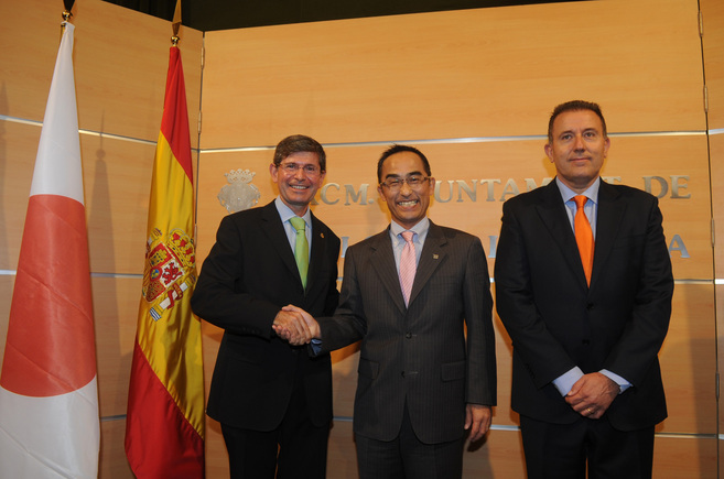 El alcalde de Castellón y el consejero delegado de UBE.