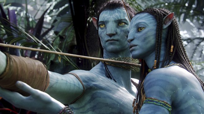 Los dos protagonsitas de 'Avatar'. Fotograma. Horizontal.