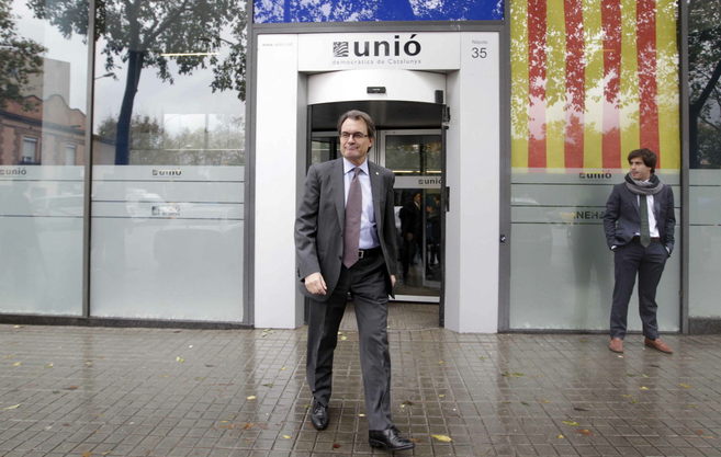El president Artur Mas tras salir de la reunión de la federación...