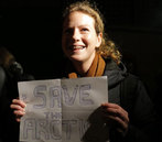 La activista de Greenpeace, Ana Paula Maciel tras ser puesta libertad...