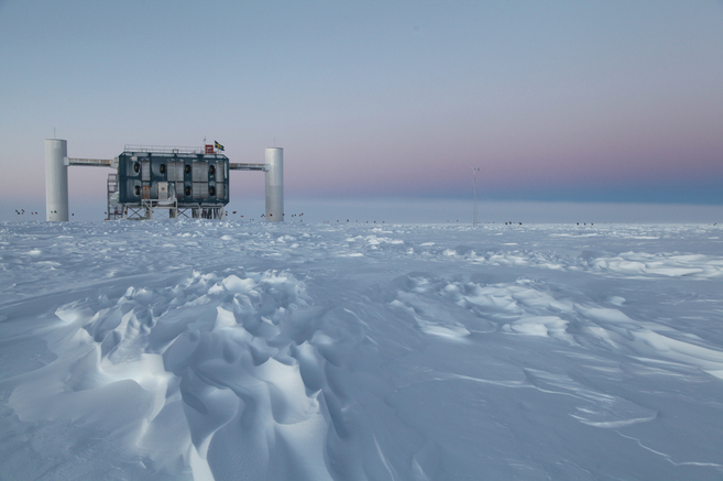 El observatorio IceCube, construido en la Antártida.