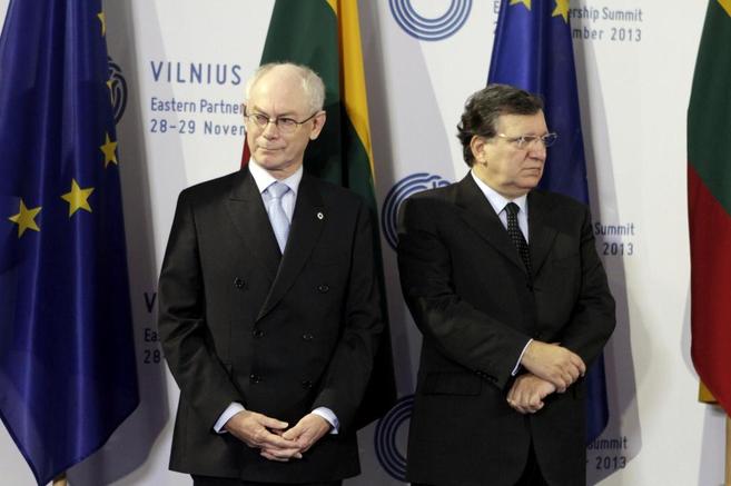 El lder del Consejo Europeo, Van Rompuy y el presidente de la...