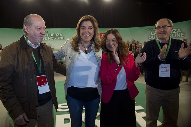 Susana Daz, con su sucesora al frente del PSOE de Sevilla, Vernica...