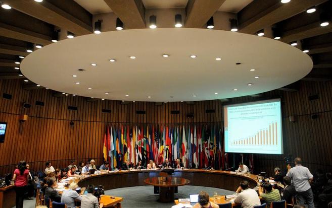 La Cepal presenta el informe sobre la pobreza en Amrica Latina de...