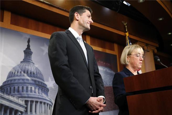 Paul Ryan y Patty Murra comparecen ante la prensa tras lograr el...