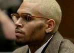 Chris Brown, este lunes en el tribunal.