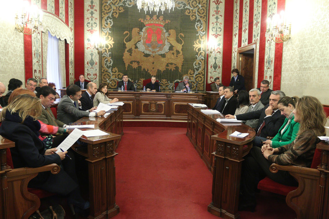 Pleno municipal desarrollado este martes en Alicante.
