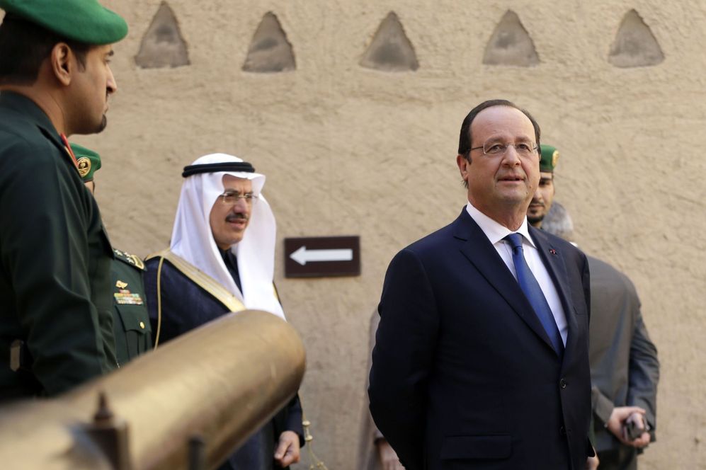 El presidente francs, Francois Hollande visita el castillo de...