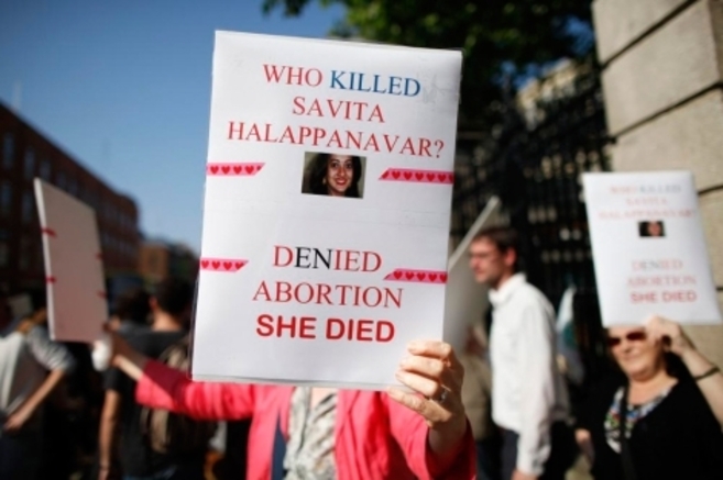 Protestas en Dubln por la muerte de una mujer despus de que le...