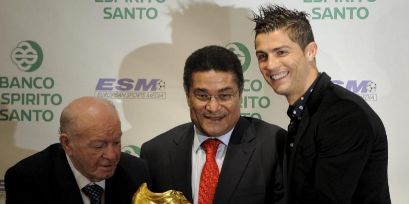 Junto a Di Stfano y Cristiano Ronaldo, con la Bota de Oro de este...