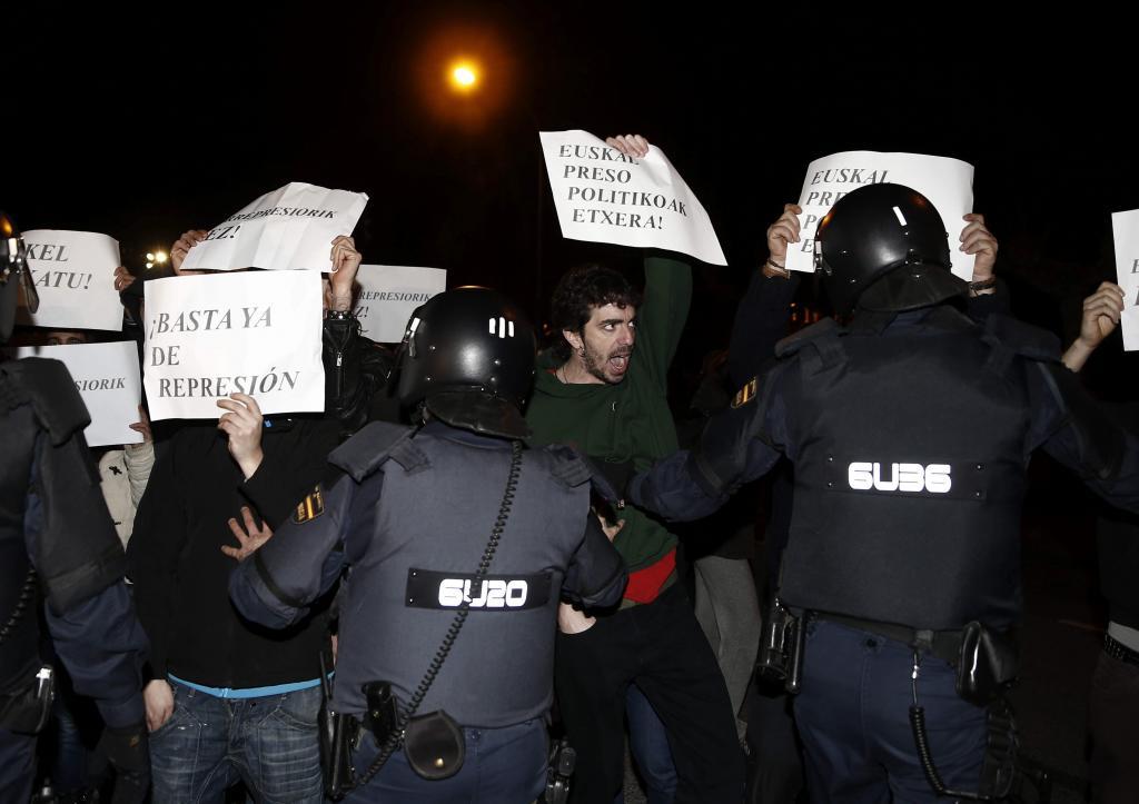 Policia Nacional En El Pais Vasco