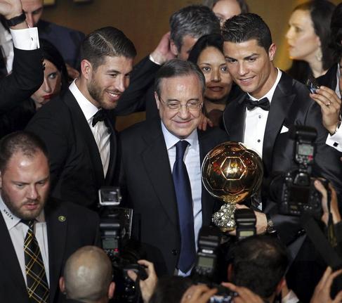 Florentino, junto a Ramos y Cristiano en la gala de Zrich.