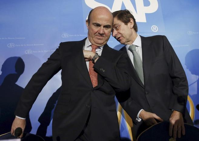 El ministro de Economa, Luis de Guindos, y el presidente de Bankia,...
