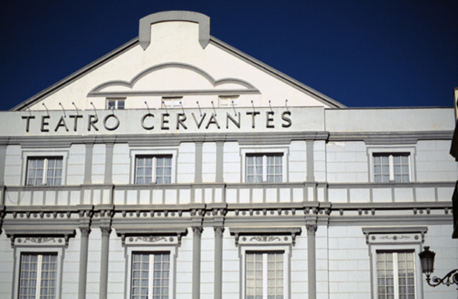 Fachada principal del Teatro Cervantes de Mlaga.
