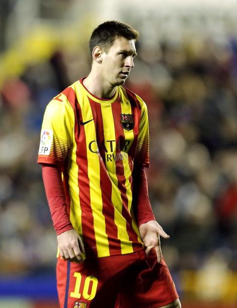 Messi, durante el partido del Barça en el Ciutat de Levante.