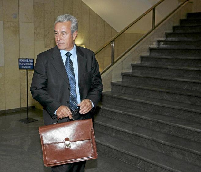 El ex jefe Tedax Snchez Manzano, en los juzgados de Madrid.
