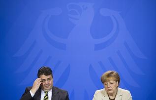 Merkel y Gabriel tras la reunin.