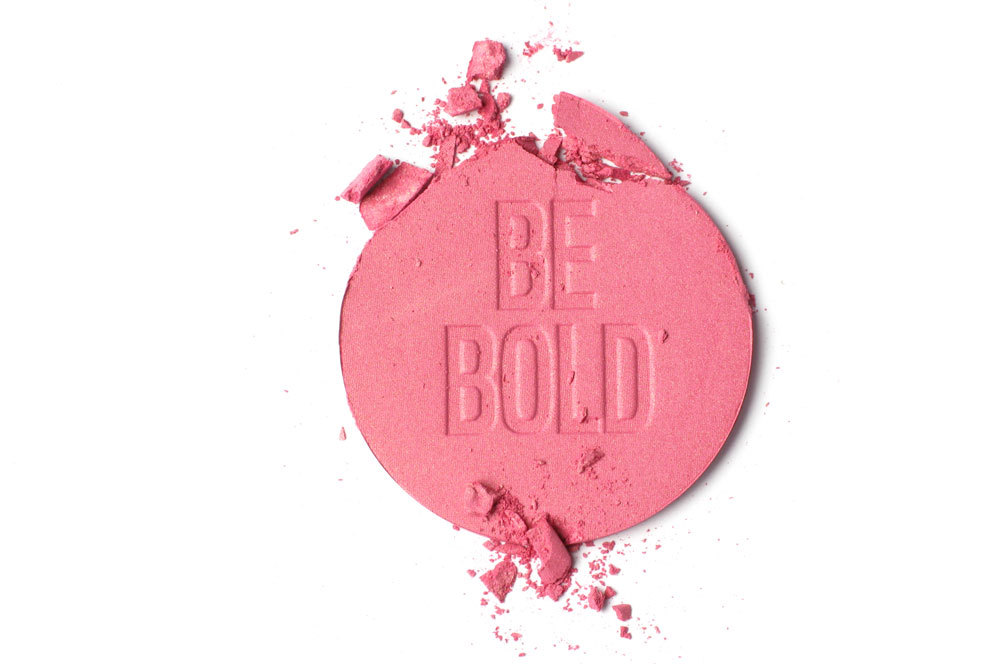 Colorete Illuminating Bronzer Be Bold Pink Peony (38), de Bobbi Brown.