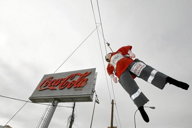 Imagen de las protestas en la planta alicantina de Coca-Cola.