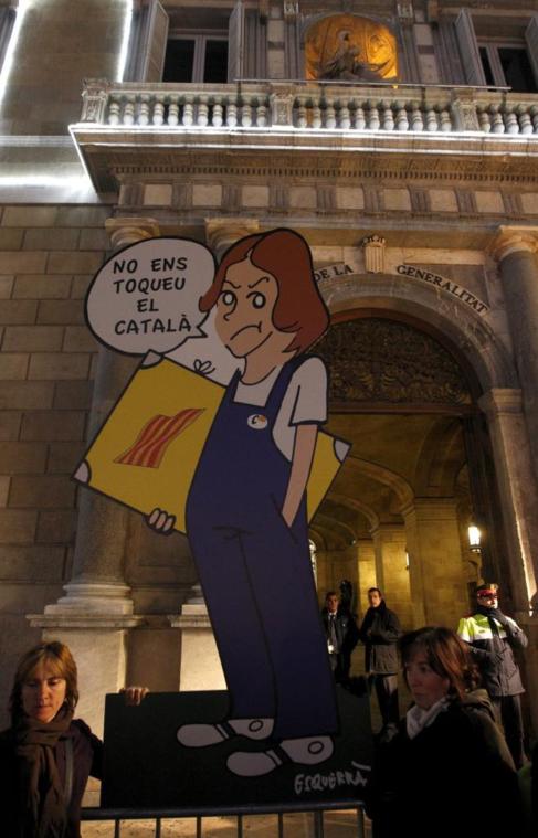 Protesta en favor de la escuela en cataln