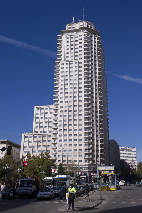 Edificio Torre de Madrid, ubicado en la madrileña Plaza de España