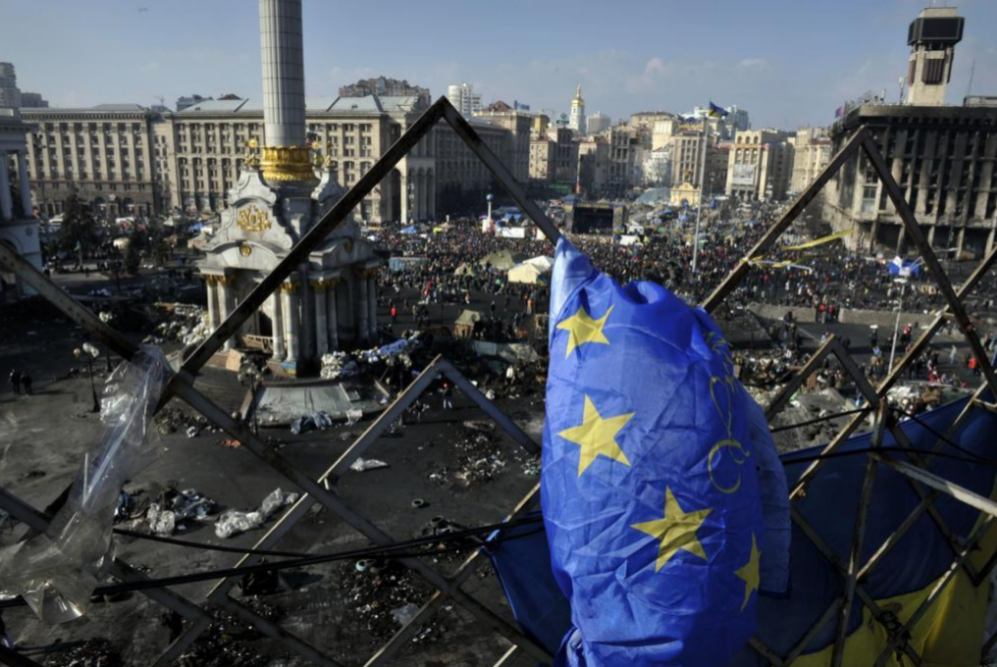 Vista de la Plaza de la Independencia de Kiev donde se encuentran...
