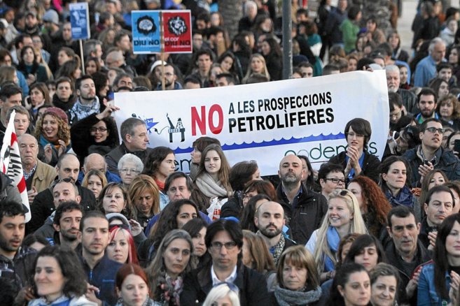 Manifestacin en Palma contra las prospecciones petrolferas que...