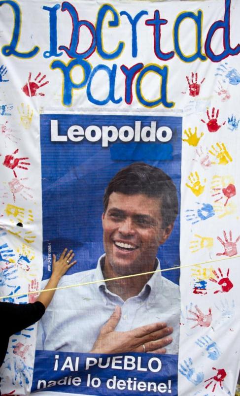 Un cartel pide la libertad para Leopoldo Lpez.