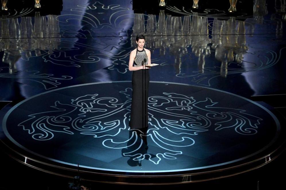 Anne Hathaway estaba ms tiesa que un Oscar para anunciar el Oscar al...