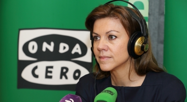 La secretaria general del PP y presidenta de Castilla-La Mancha,...