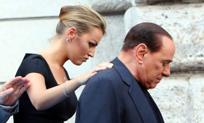 Francesca Pascale y Silvio Berlusconi, en una imagen de archivo.