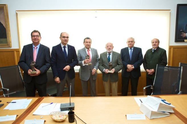Homenaje de Unin Profesional de Alicante a sus tres presidentes...