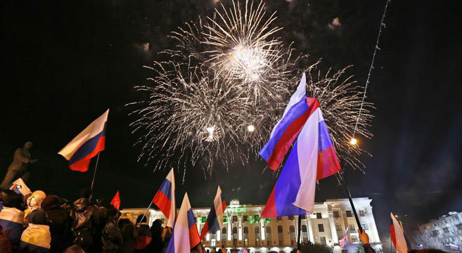 Celebraciones en Crimea tras el respaldo en la consulta de anexin a...