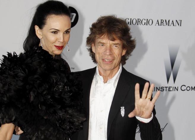 Mick Jagger y su novia, L'Wren Scott, en 2010.