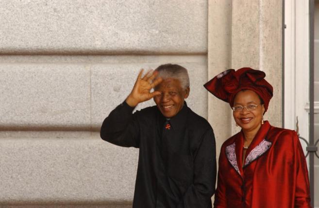 Mandela y Graa Machel.