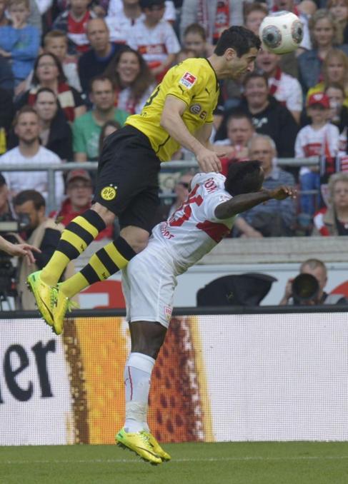 Mkhitaryan, durante un Stuttgart-Borussia Dortmund.