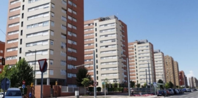Bloque de viviendas nuevas en Espaa.