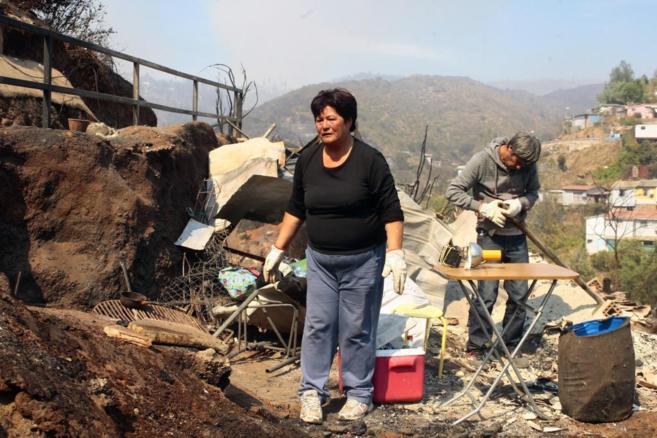 Damnificados por el incendio en Valparaso.