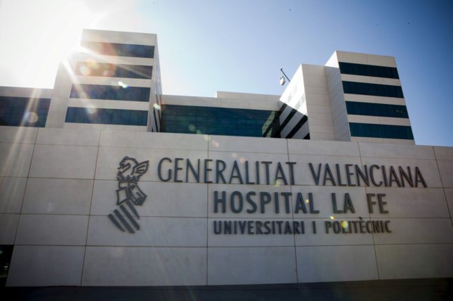 Fachada del Hospital La Fe de Valencia.
