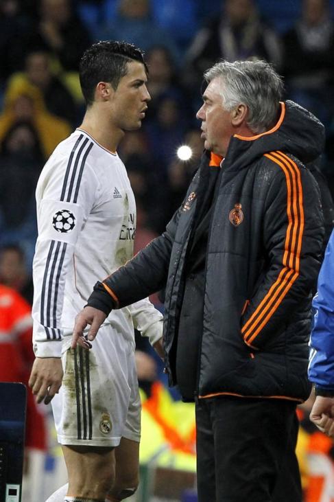Cristiano Ronaldo y Ancelotti, en el Bernabu.