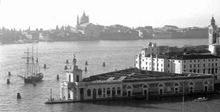 La Casa de Aduanas,  sede del Guggenheim en Venecia.
