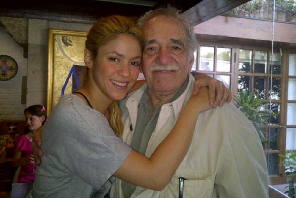 Garca Mrquez junto a la cantante colombiana Shakira