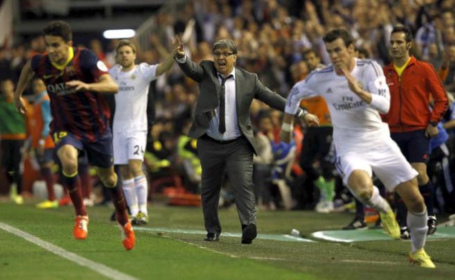 Gareth Bale, durante la carrera que dio lugar al segundo gol del Real...