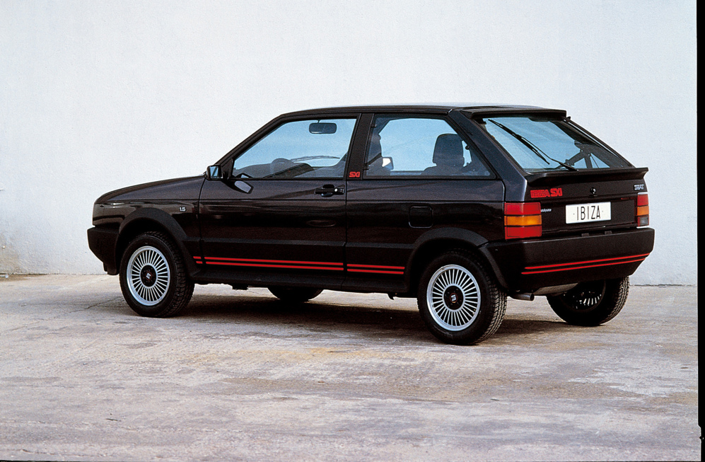 Versin SXI del Ibiza I fabricado entre los aos 1984 y 1993:...