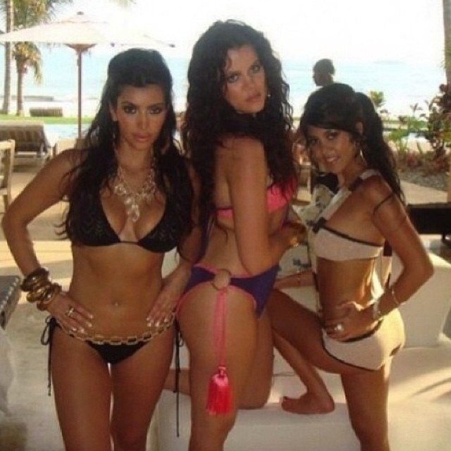 Otra mirada nostlgica en bikini del clan Kardashian.