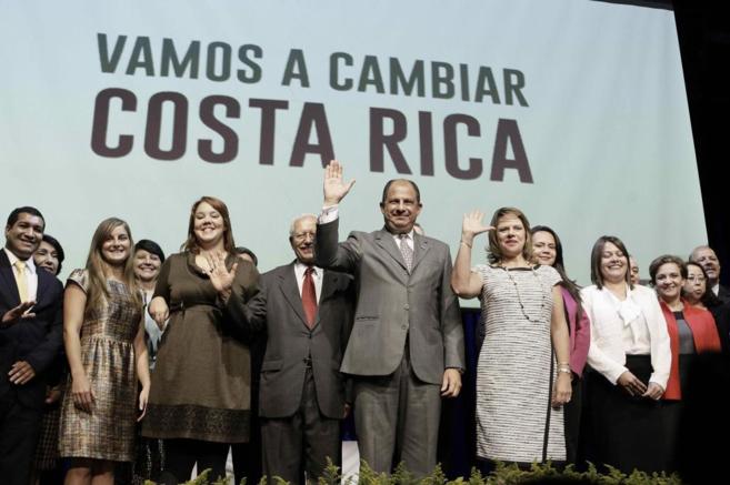 El presidente electo de Costa Rica, desvel, la segunda parte del...