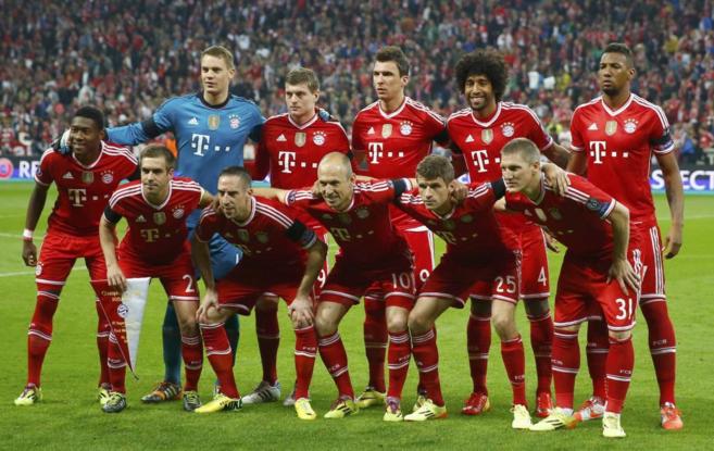 Los jugadores del Bayern posan antes del comienzo del partido.